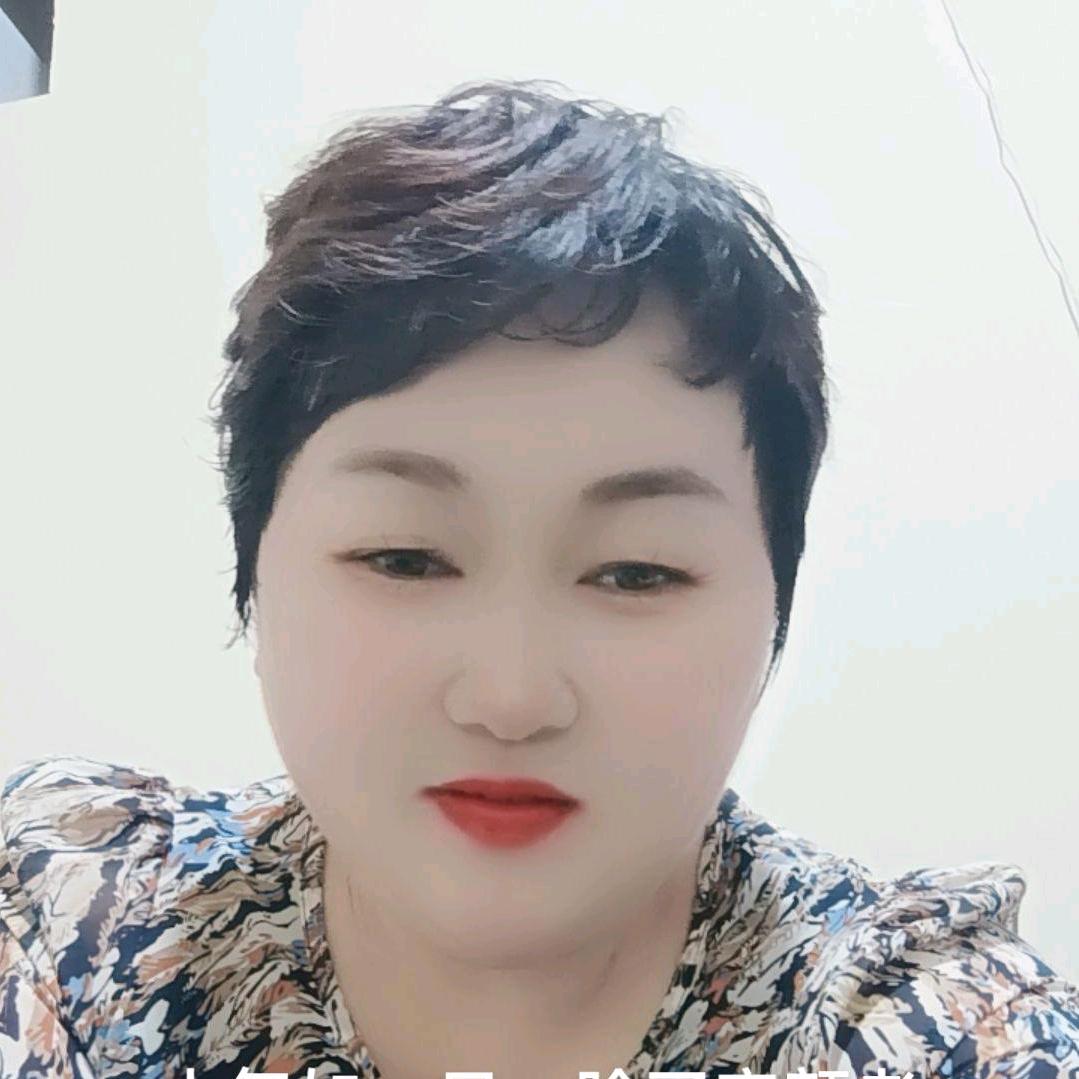 等爱玫瑰佳佳承接全国各地蔬菜，专业代卖！