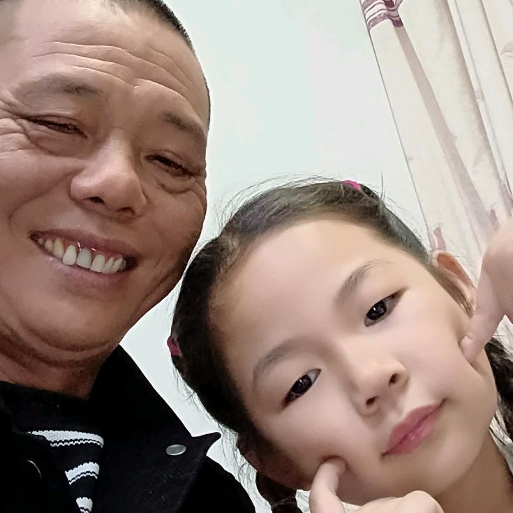 李东华