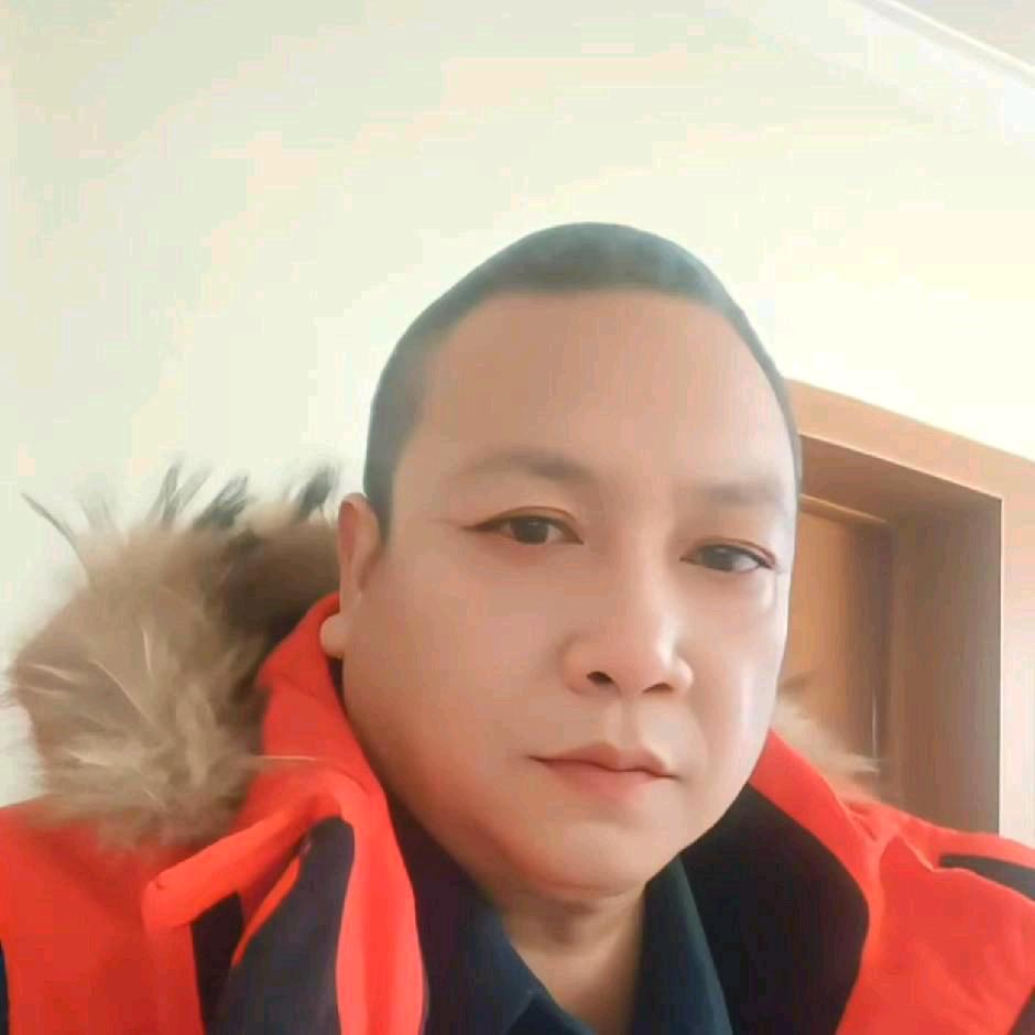 帐篷哥首播