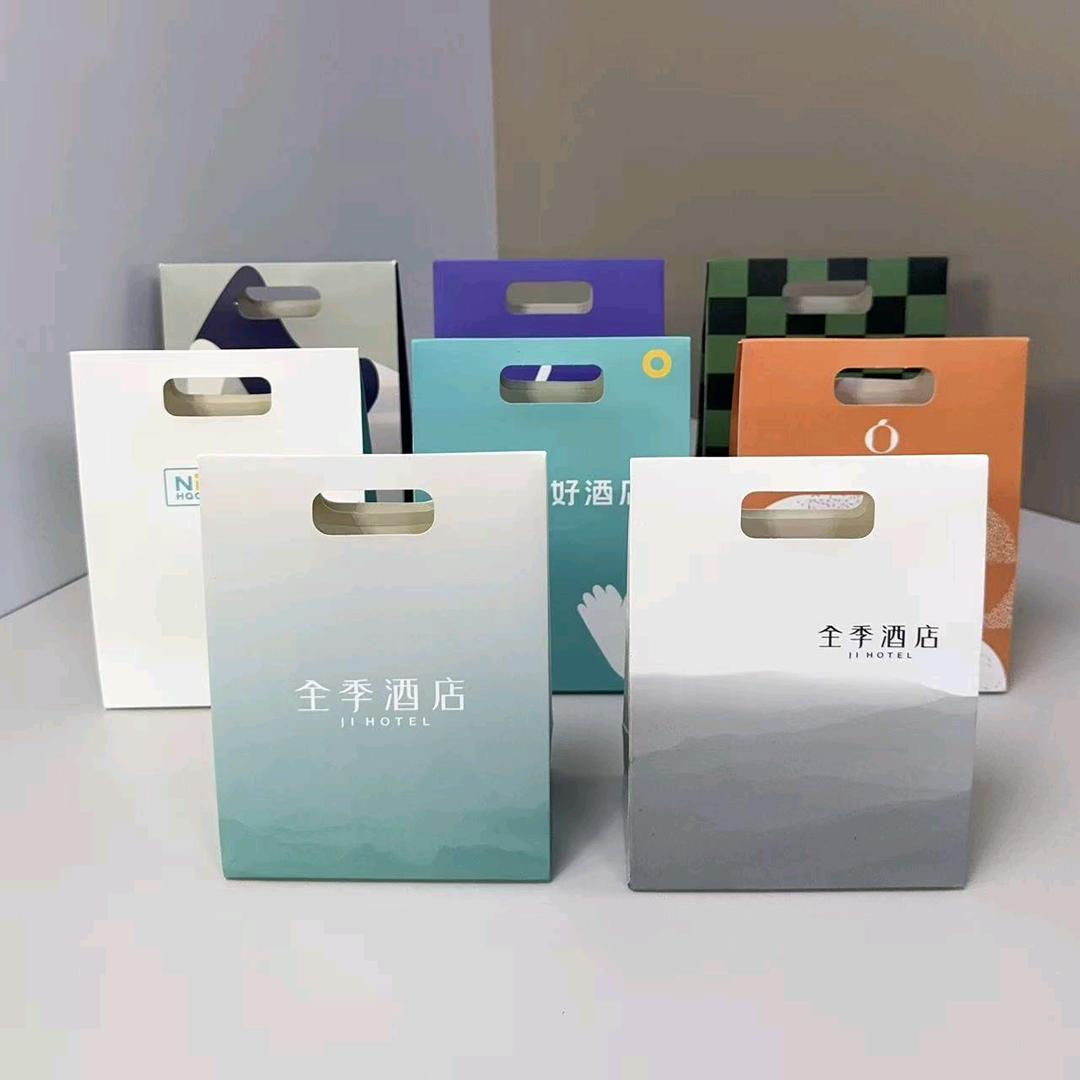 酒店用品林楠