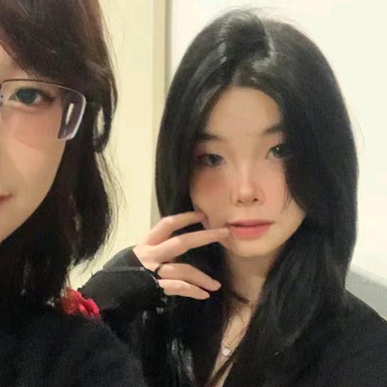 萋萋