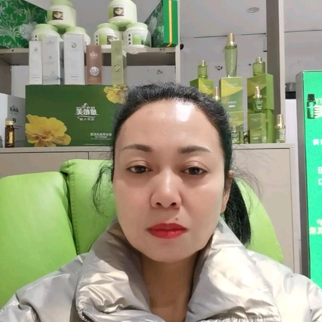 张家界乐器店杨姐