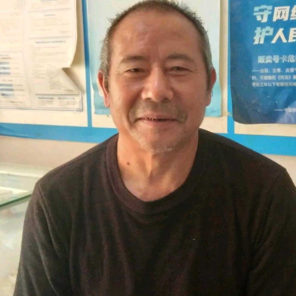 邓尤轩