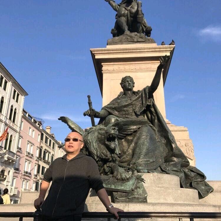 玲珑雅士（生活号）