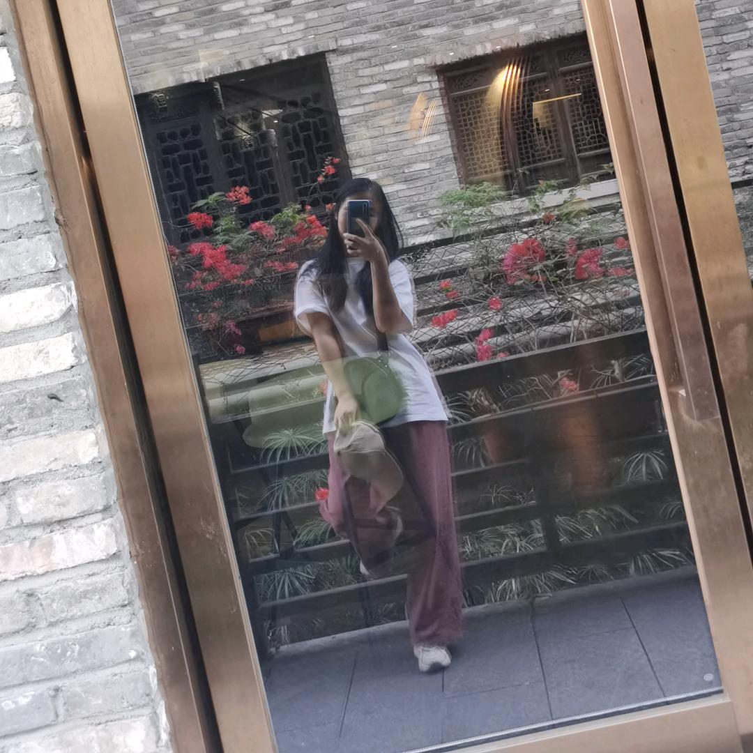 意姐深圳港湾青旅（五和店）