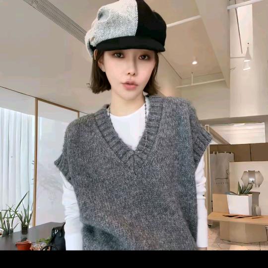 佟小白（精品穿搭）