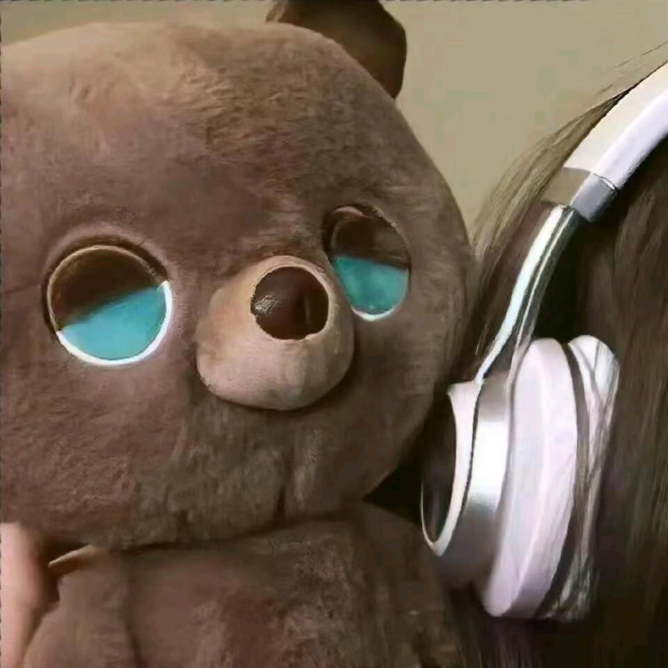 窗外开始下雪🌨️