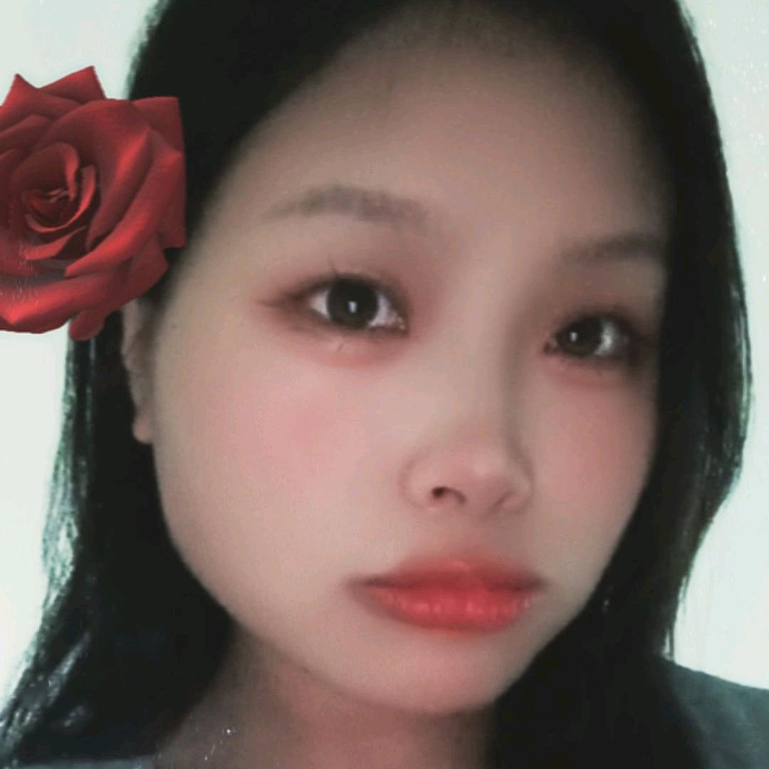 姗姗吖