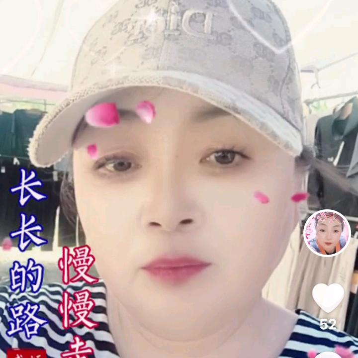 乔英中老年服饰