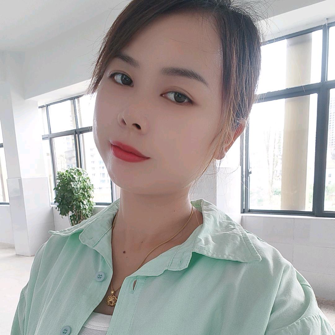 @浅听 、    萍