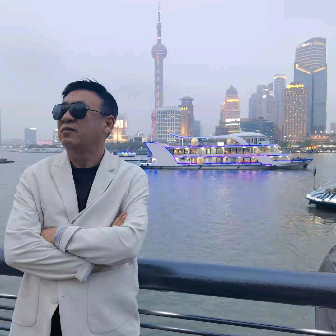 大叔很拽
