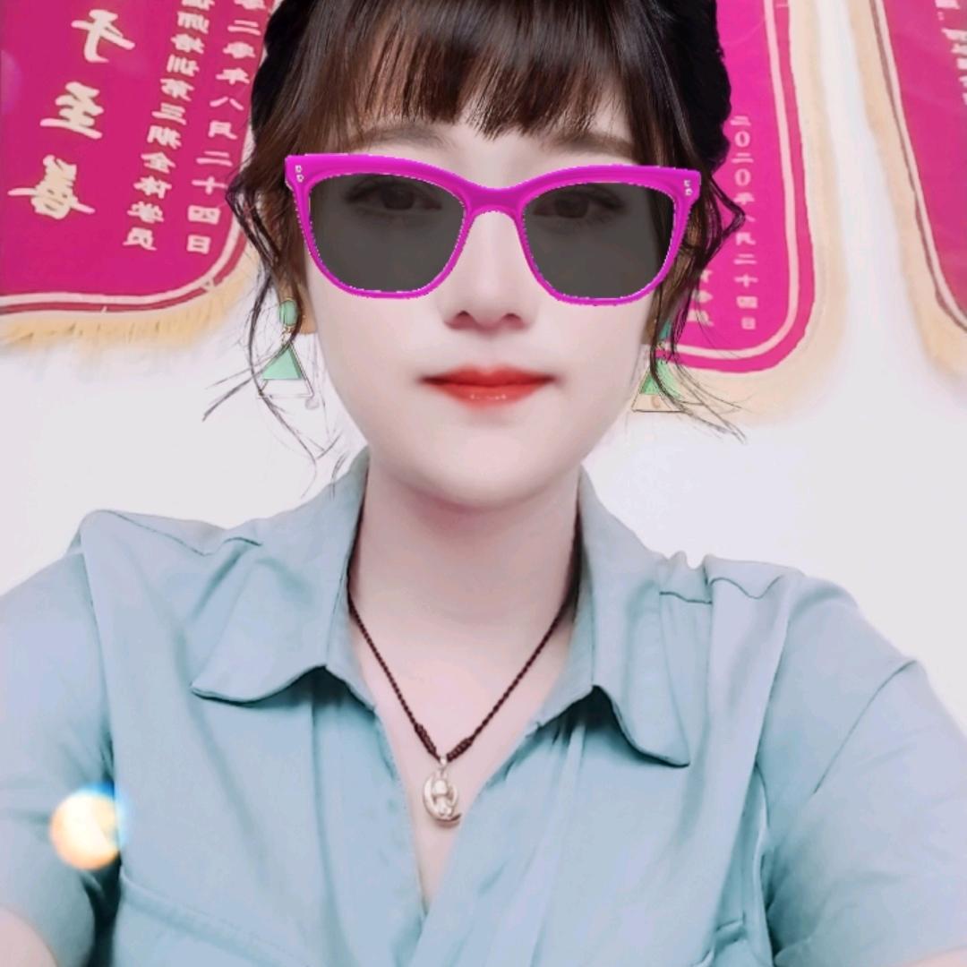 何琴