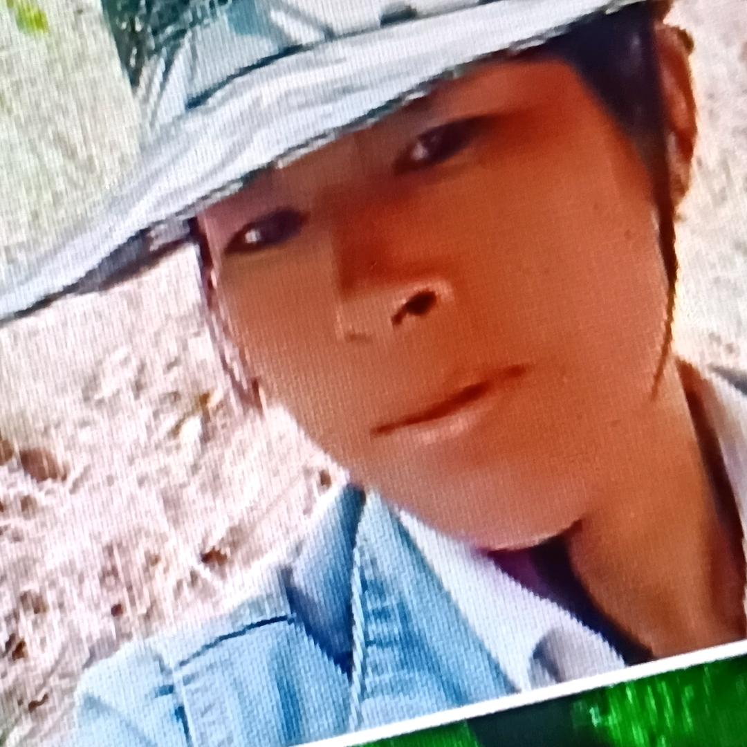 王芳