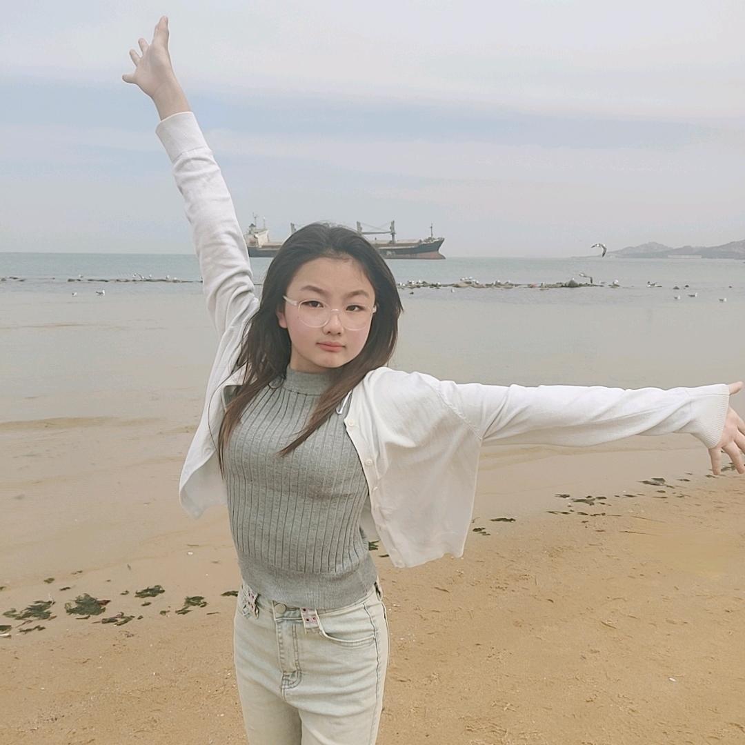 彤彤
