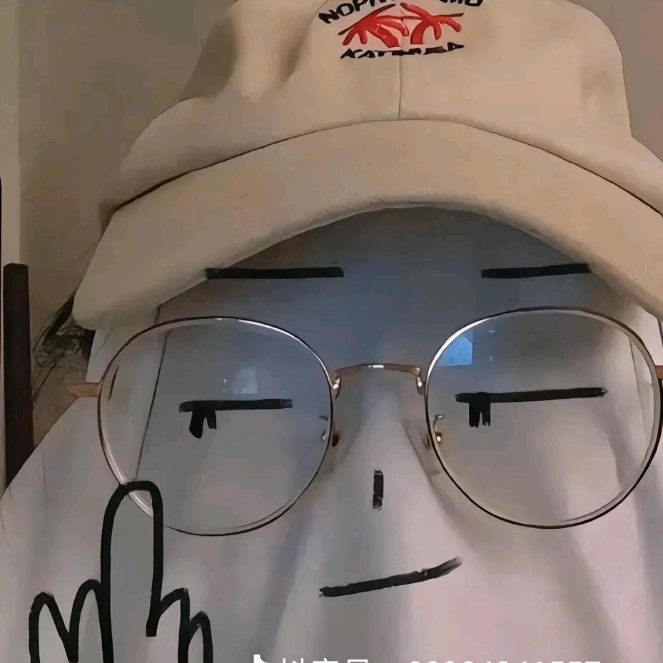 摆烂小七