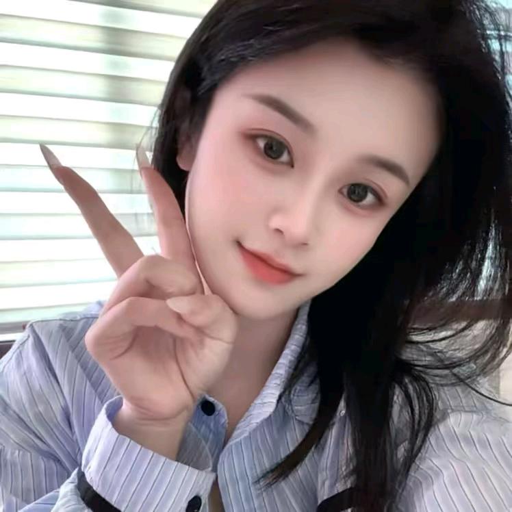 解说员文文（回关联系文文）