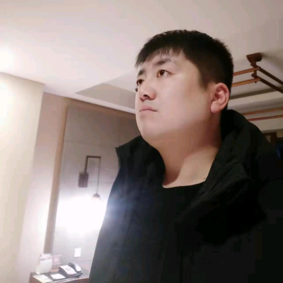 @明辉