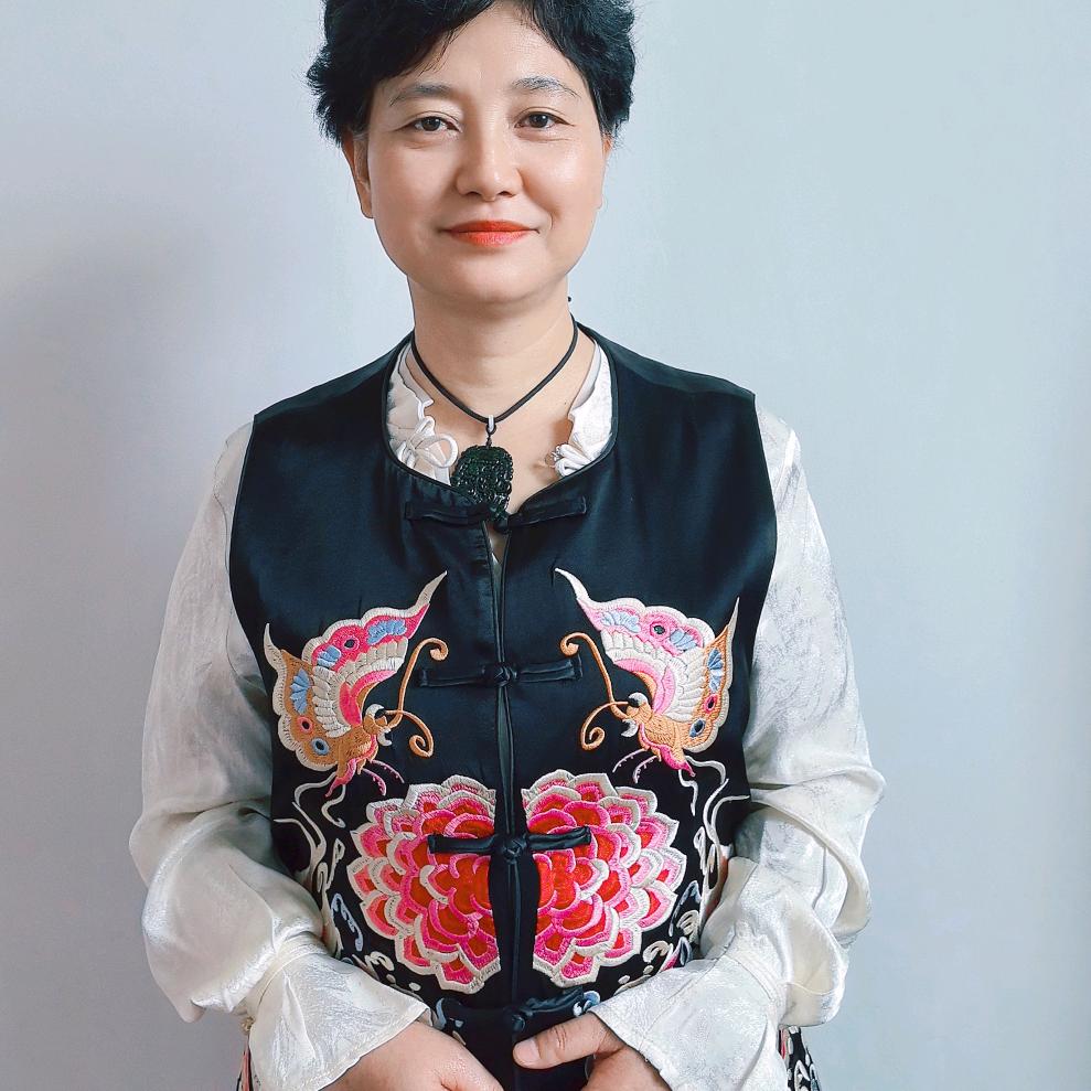王英华