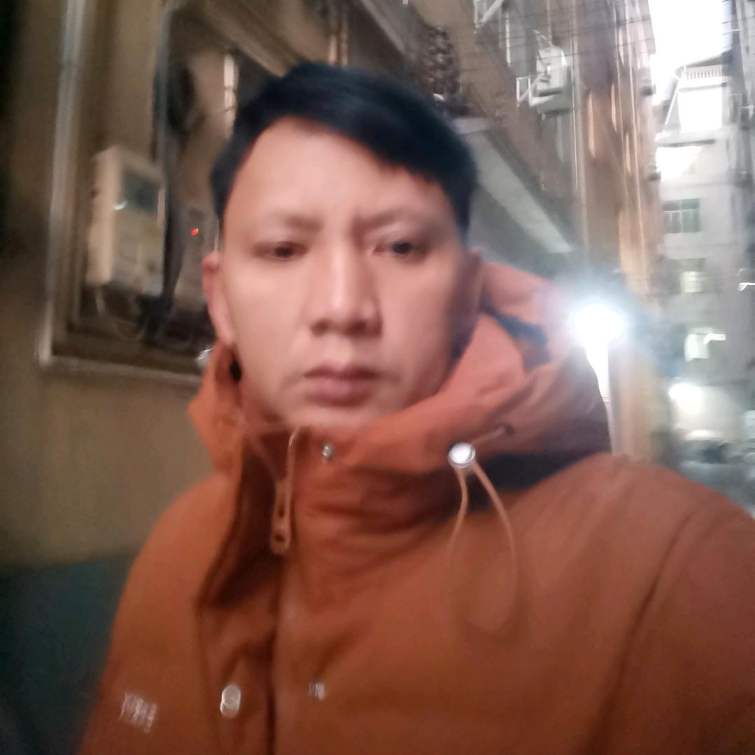 㜂孞（王）单亲家庭