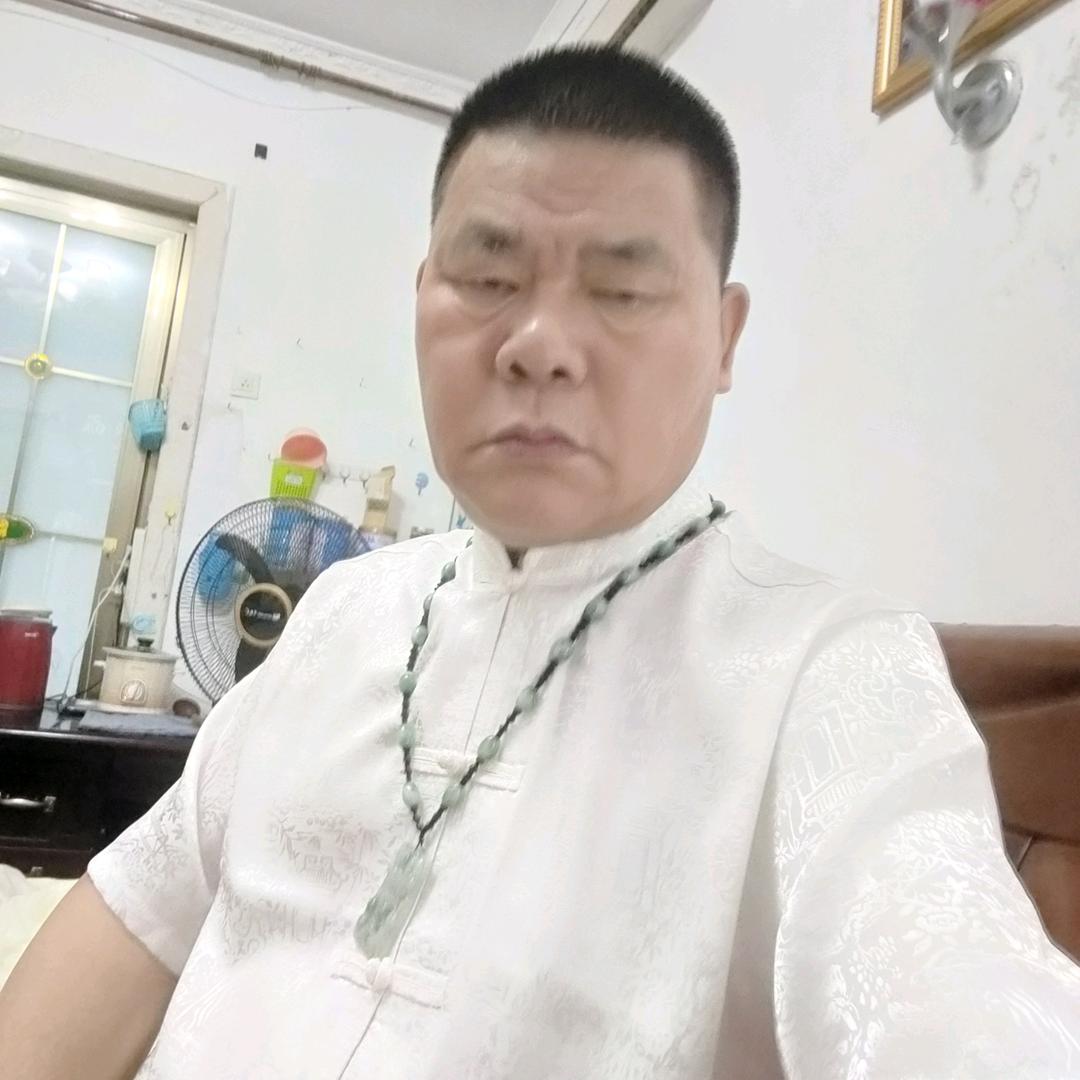 邱友生