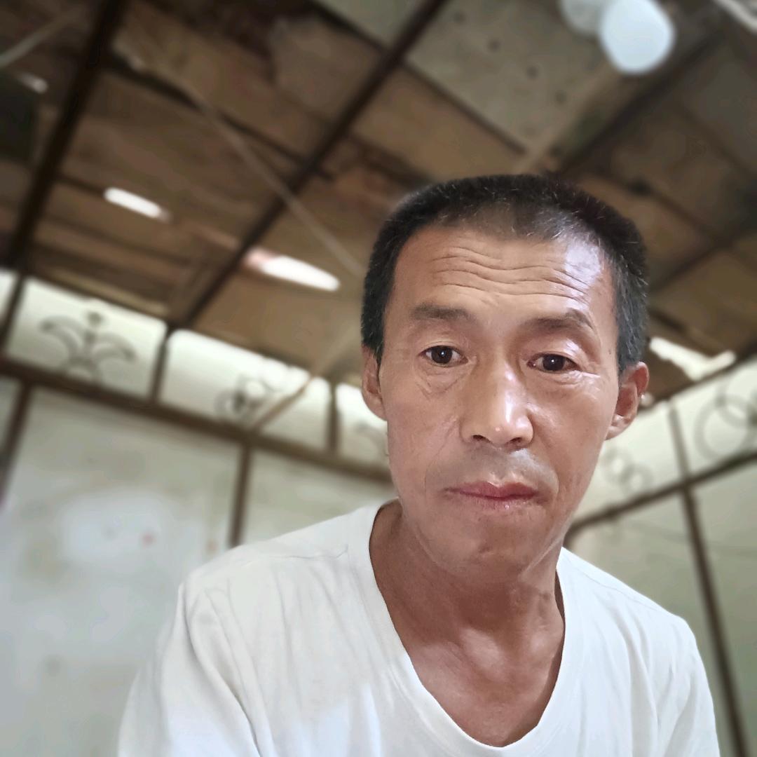 陈国成