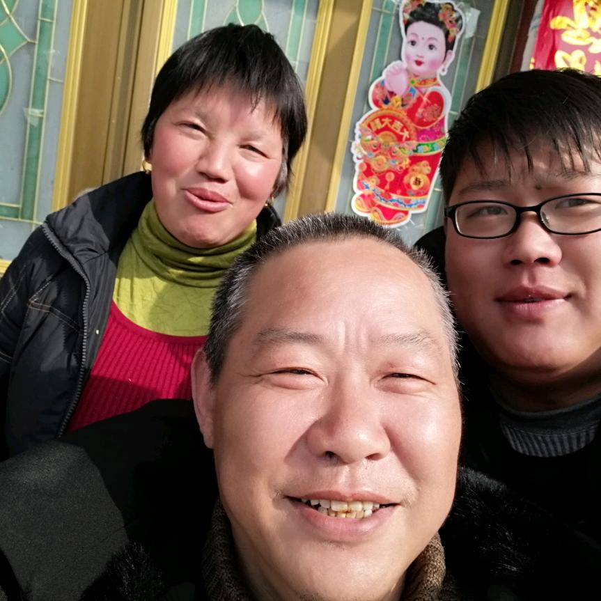 凌荣进