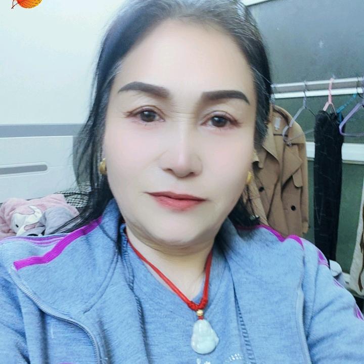 6O巜田姐》