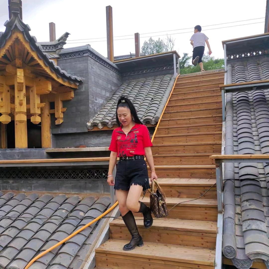 @丽春爱跳舞