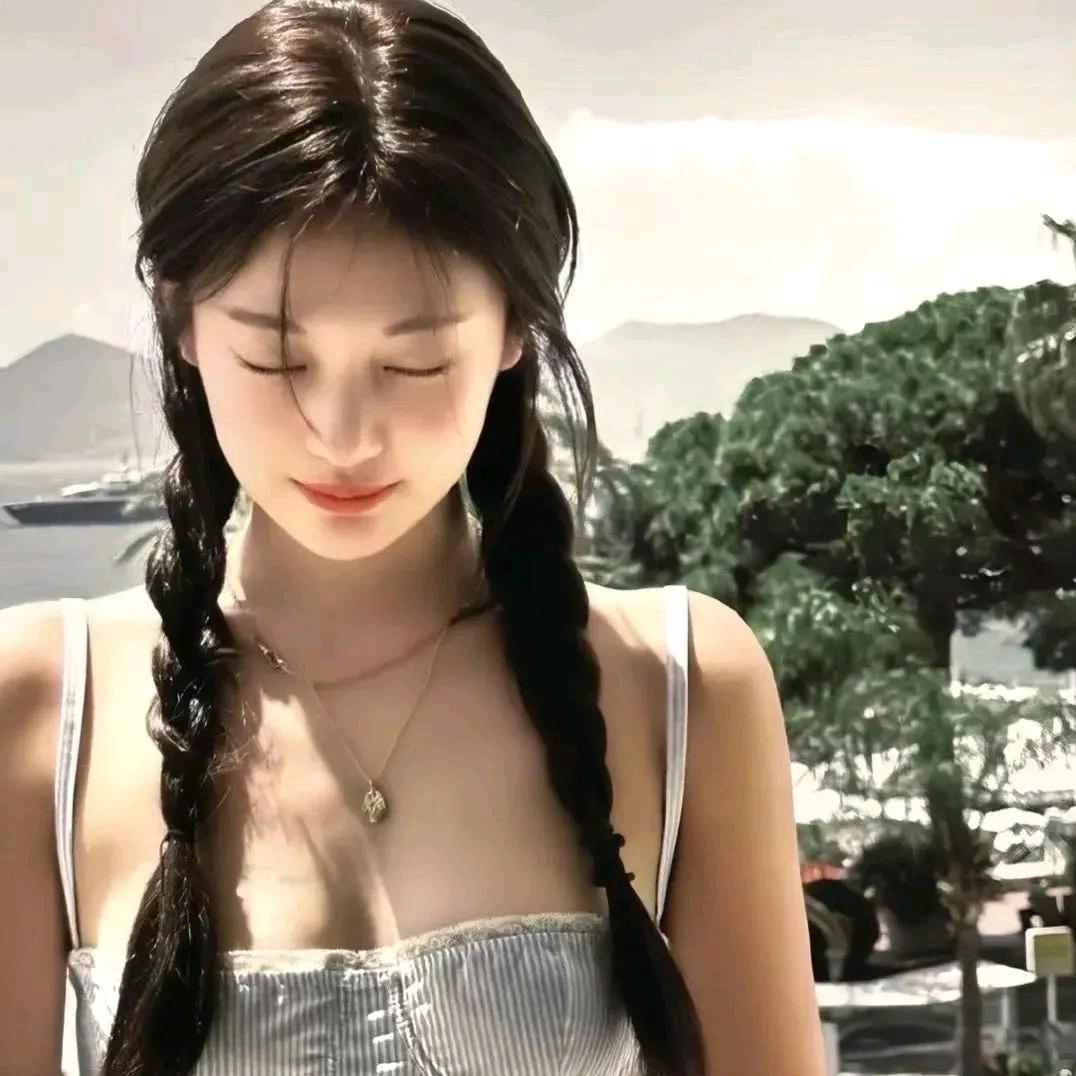 小A