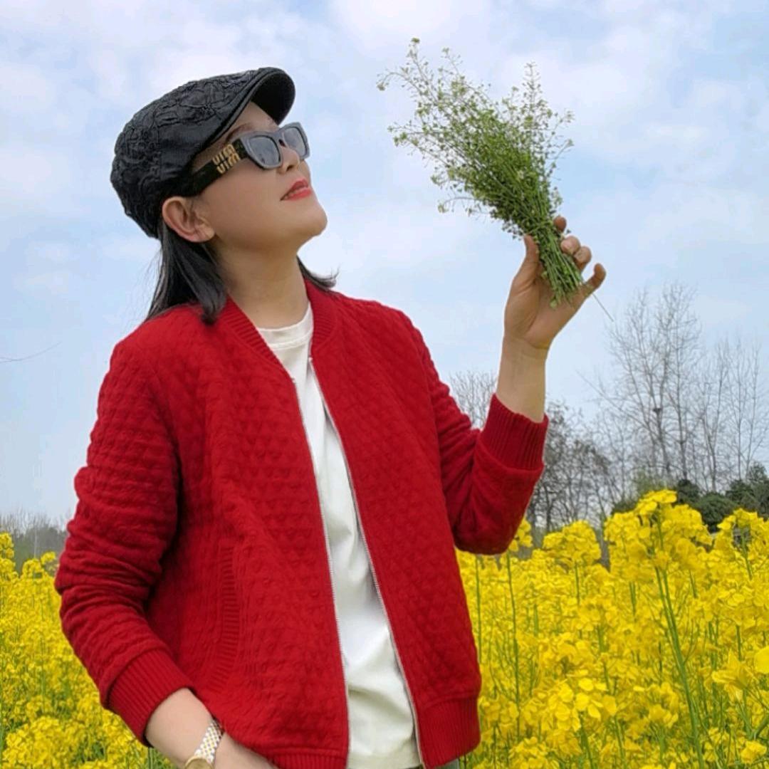七彩衣休闲女装批发