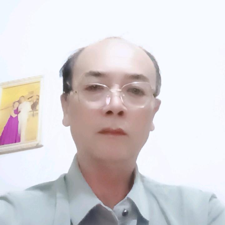 何庆华