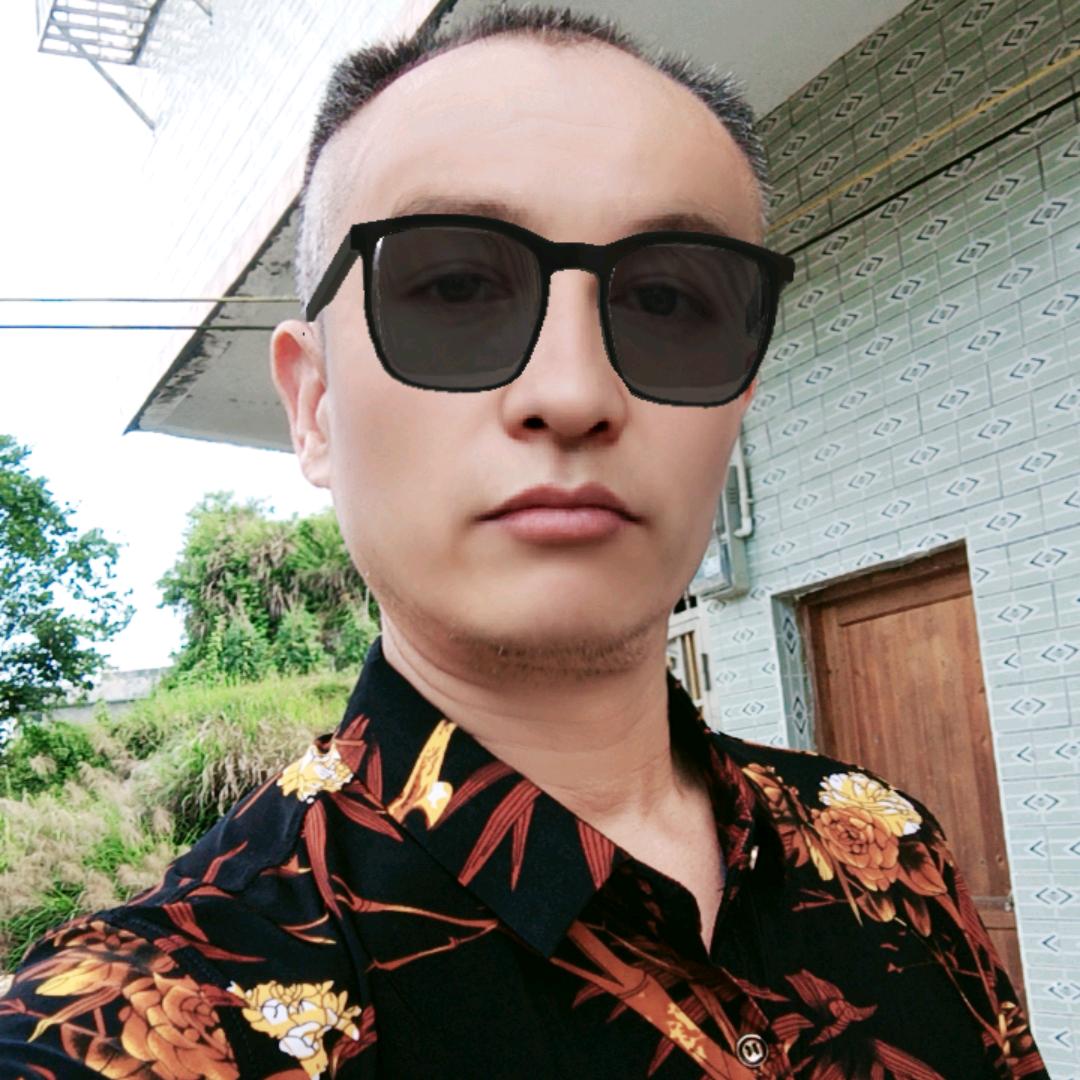 ：李哥