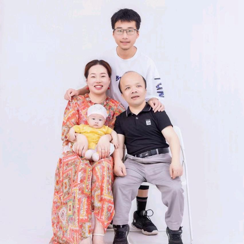 矮哥夫妻[去豆大师]