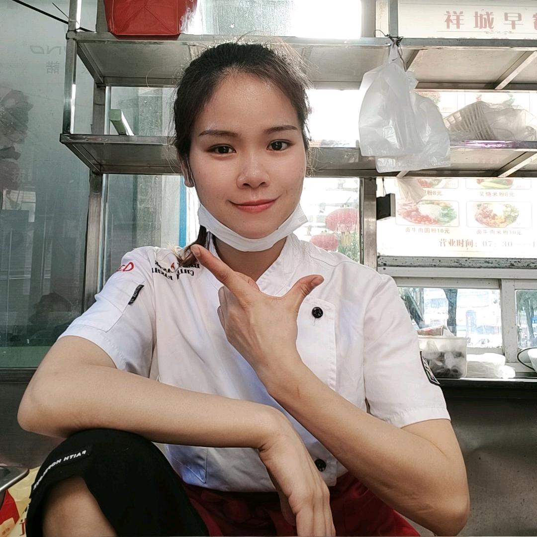 广西灵山劳妹