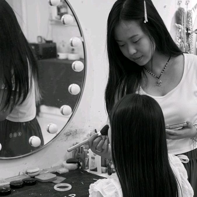 东明囍里化妆工作室-颖颖