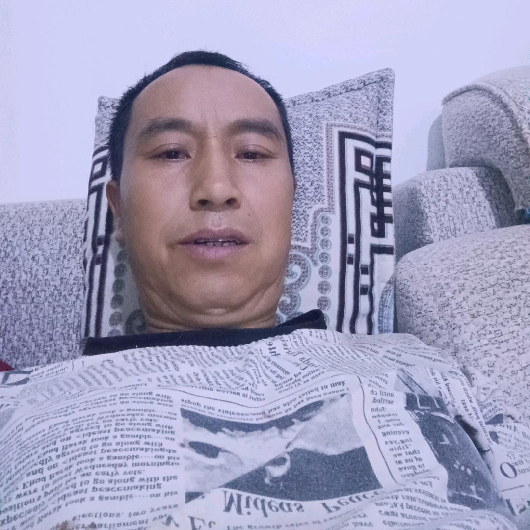 平安快乐。，池。