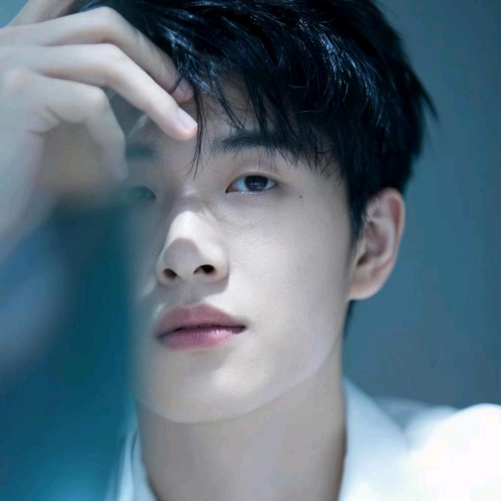 憨厚纯朴男人