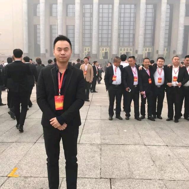重庆爱莱卡名车汇(已搬江北寸滩一带一路)