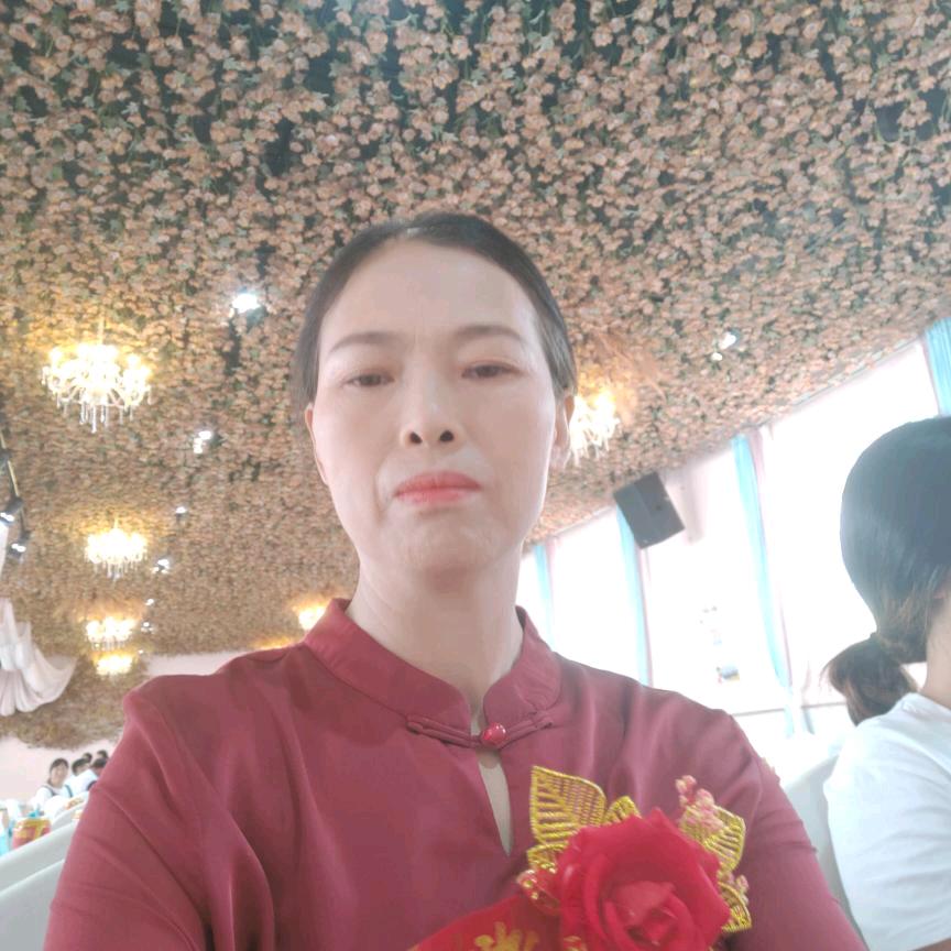 曾顺莲