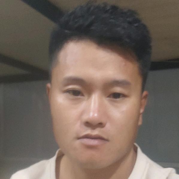 隔壁老胡玩王者