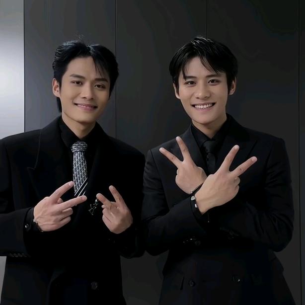 疯狂小帅羊〔三只羊〕