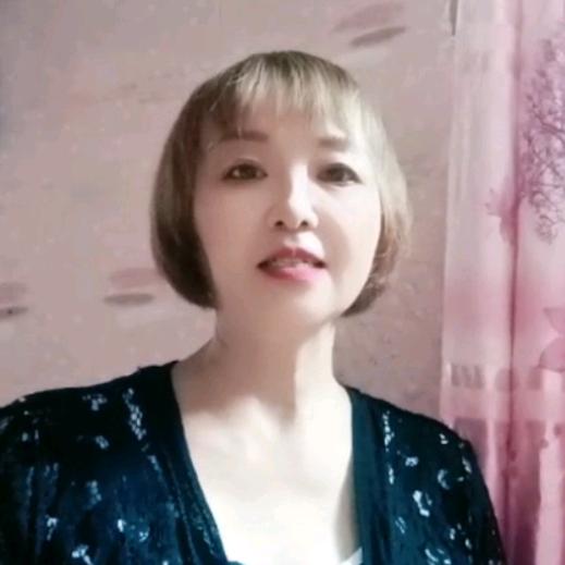 笑笑😊