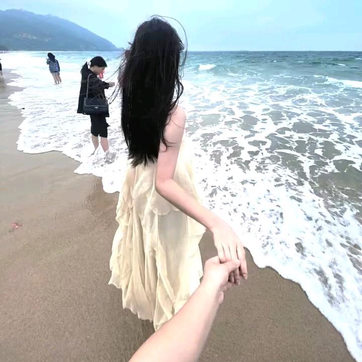 年凤琴