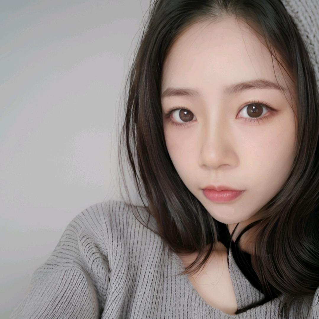 @夏天喝柠檬水🍸