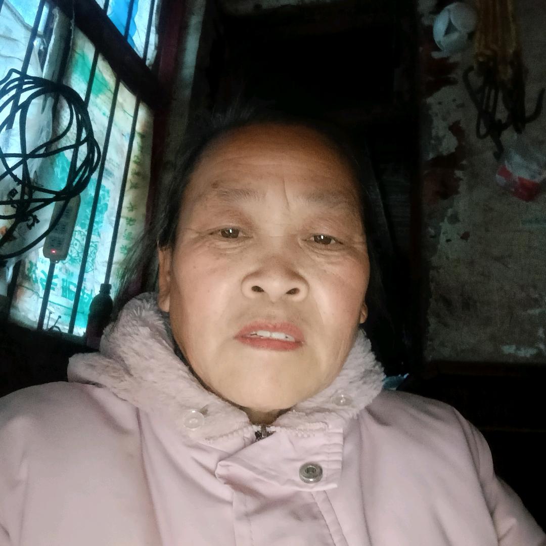 钟以春