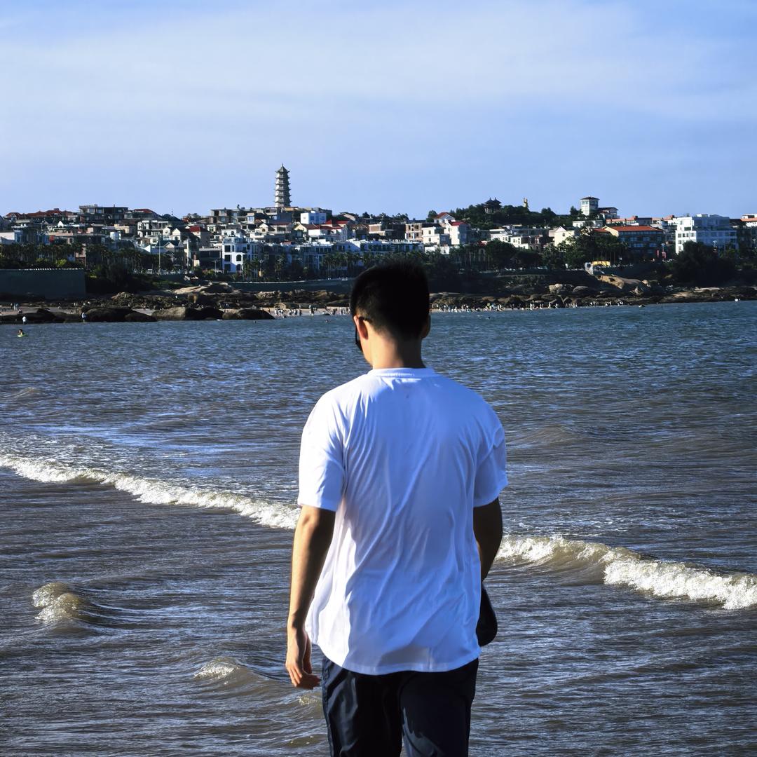 川上树