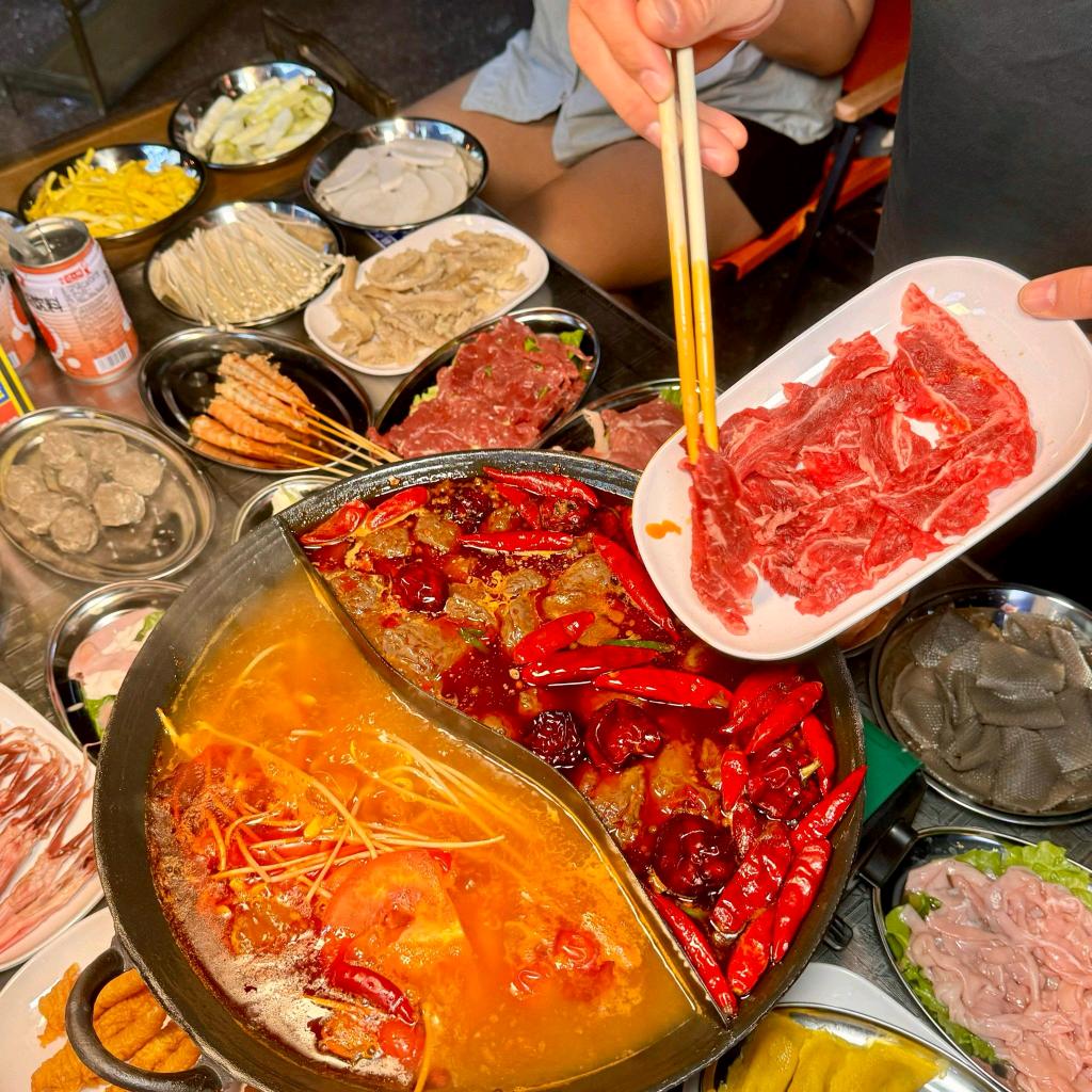 九方街麻辣烫地摊火锅官方号