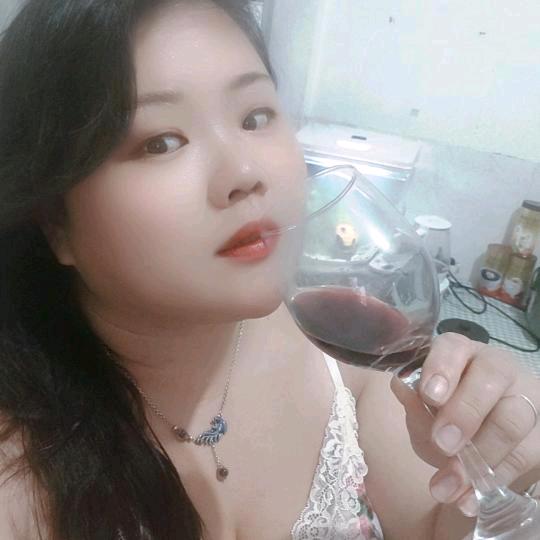 🌴微醺女人（拒绝私聊）