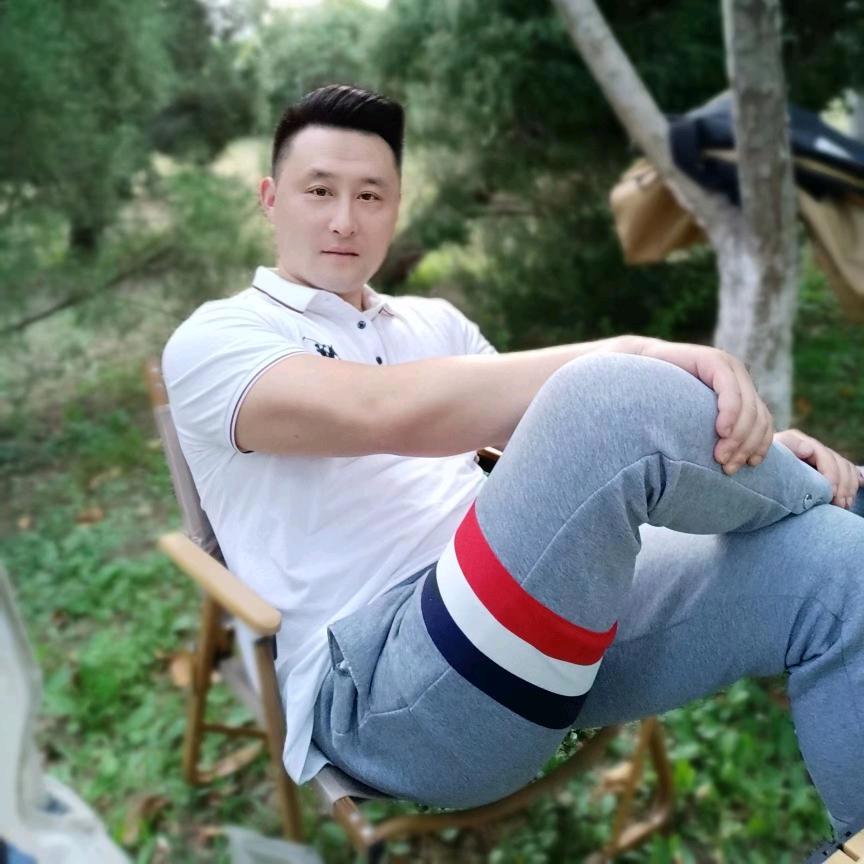 马海磊