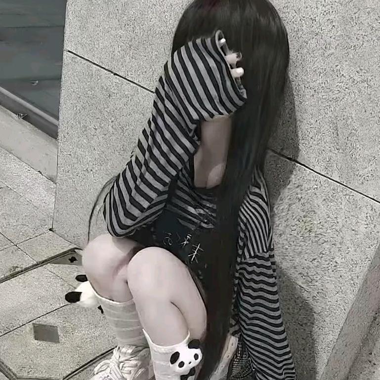 ⋆